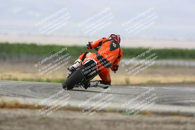 media/May-03-2025-CRA (Sat) [[22b18d099a]]/Races/Race 2/